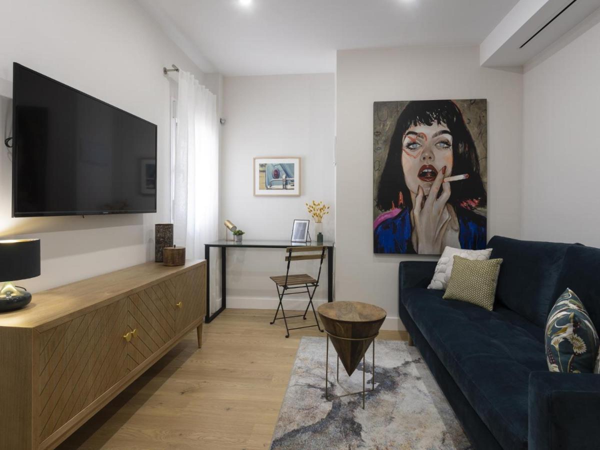 Beautiful Blue Triana Apartment Sevilla Exteriör bild