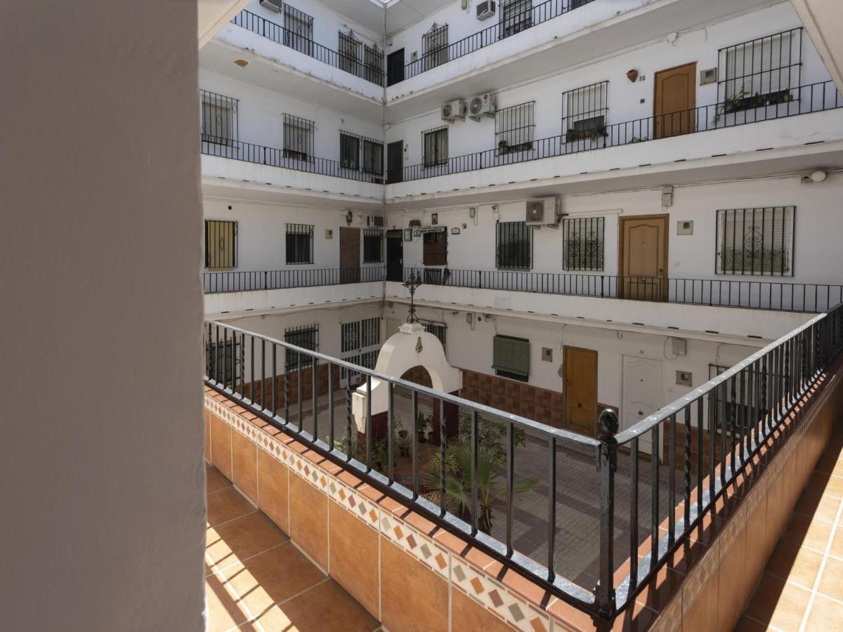 Beautiful Blue Triana Apartment Sevilla Exteriör bild