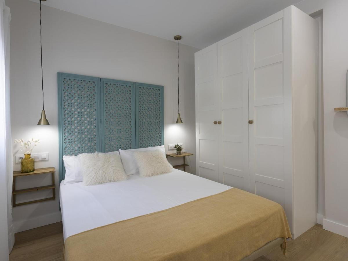 Beautiful Blue Triana Apartment Sevilla Exteriör bild
